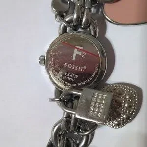 Fossil F2 Watch Silver Tone Chain Charm Bracelet Pink Hearts Love ES 1739 Fossil | Accessories | Fossil F2 Watch Silver Tone Chain  main image 2